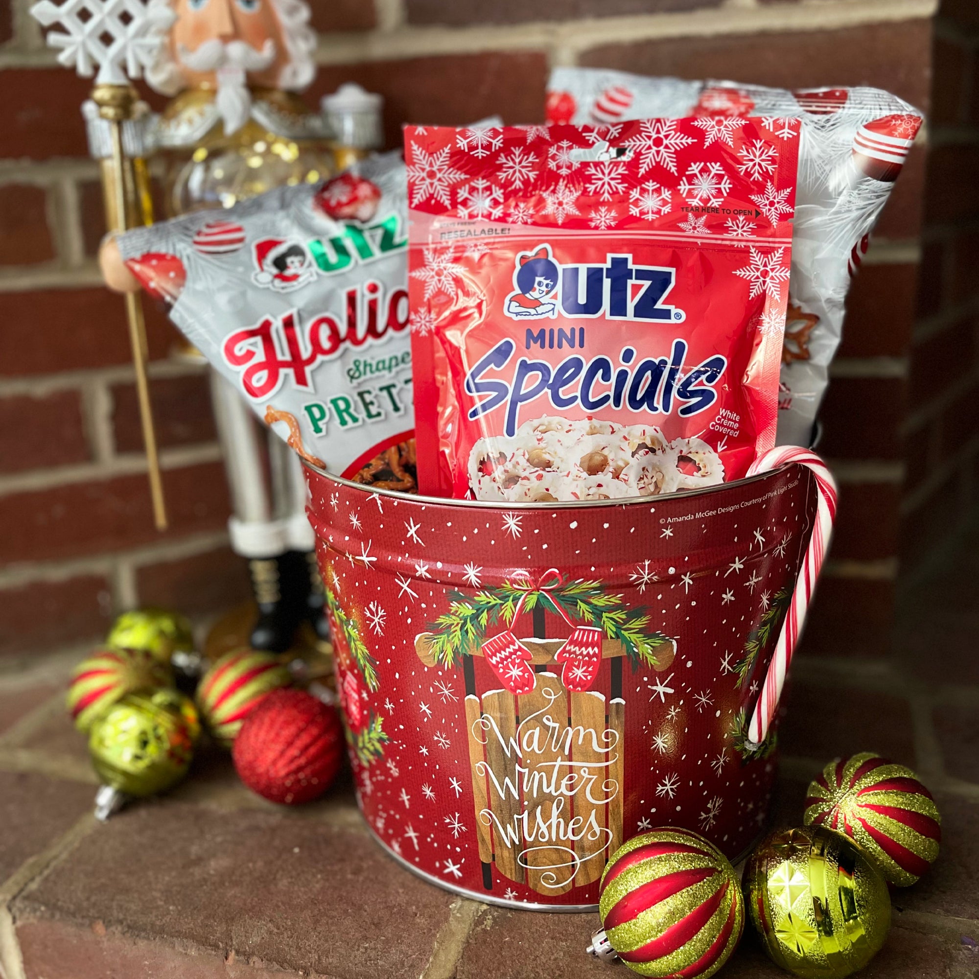 Utz White Chocolate covered Peppermint Mini Specials